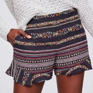 Ann Taylor Loft floral ruffle shorts Sz 10